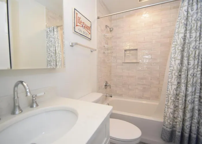 Harbour Island 40f Holiday home *